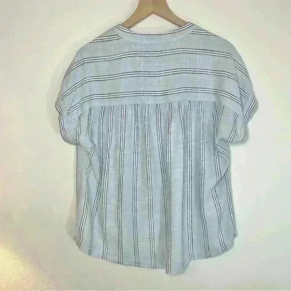 Splendid Women’s Striped V-Neck Collared Blouse Size Medium - Picture 5 of 12